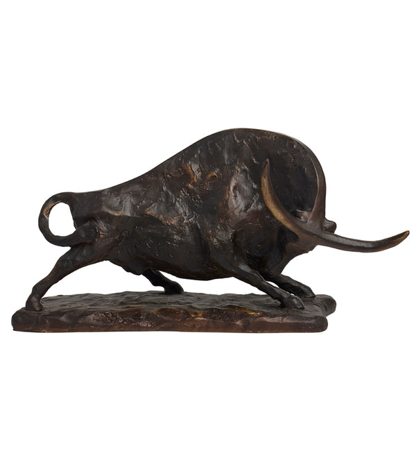 Ridge Bull Sculpture